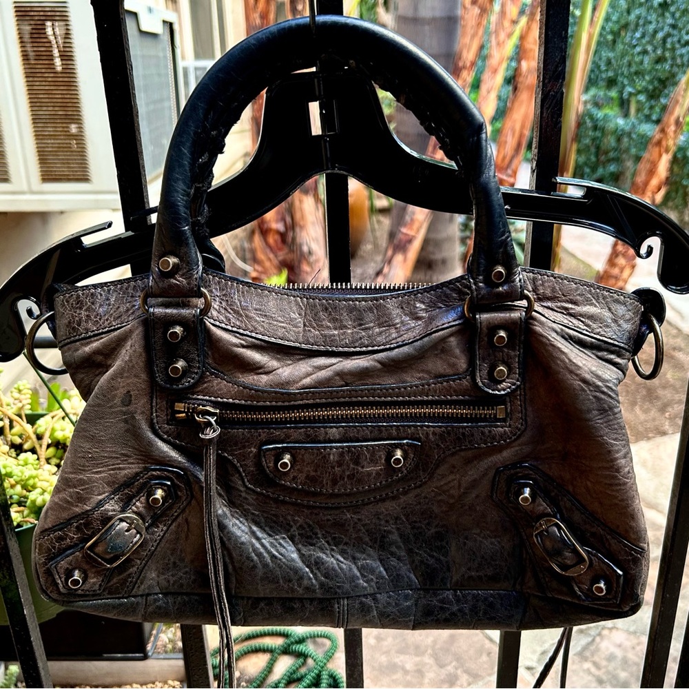 Authentic black leather Balenciaga City Bag
